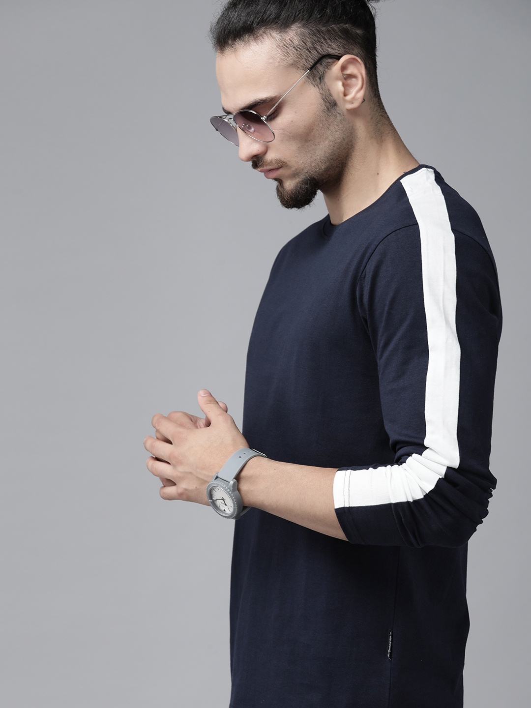 

Roadster Men Navy Blue Pure Cotton T-shirt