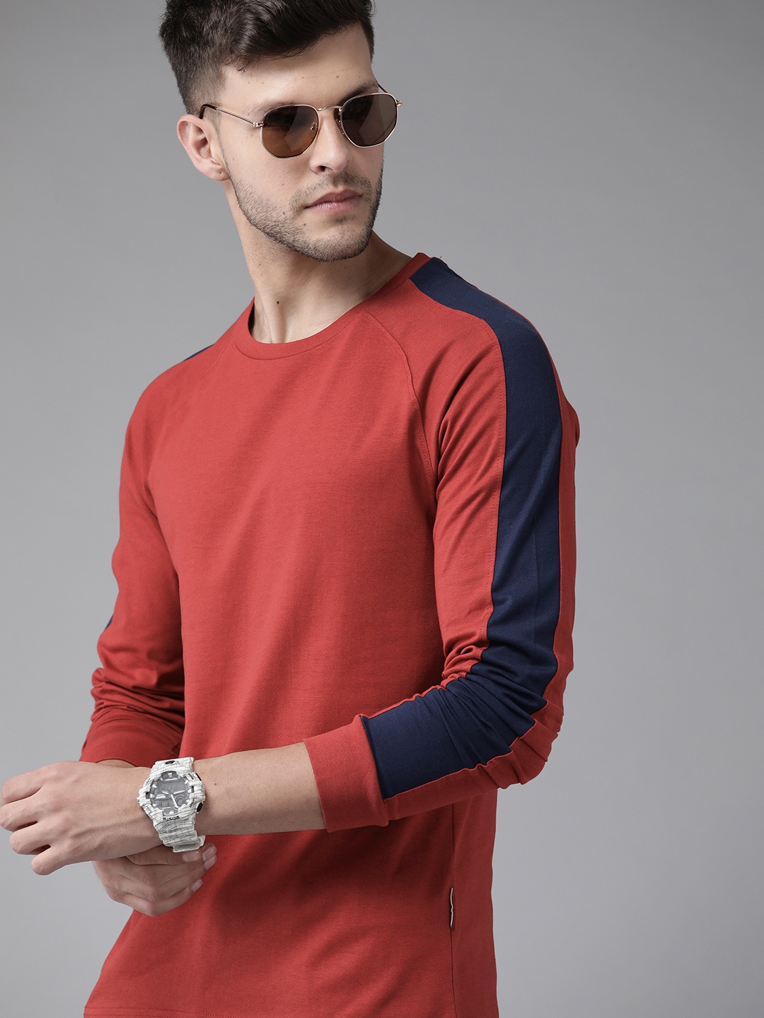

Roadster Men Red Pure Cotton T-shirt