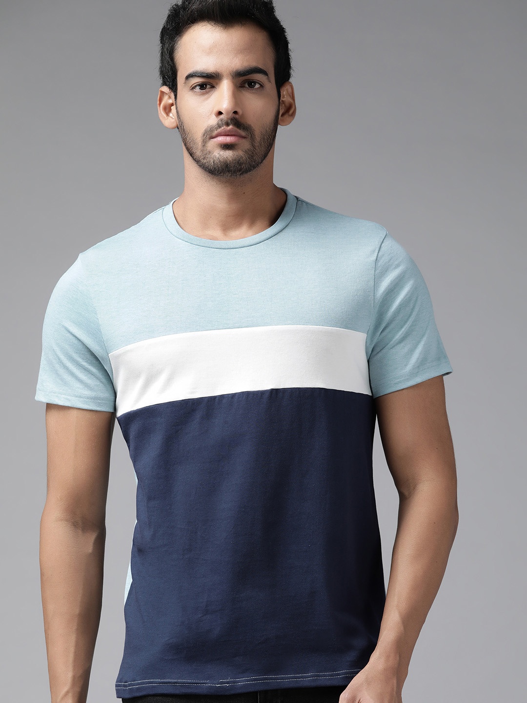 

Roadster Men Blue Colourblocked Pure Cotton T-shirt