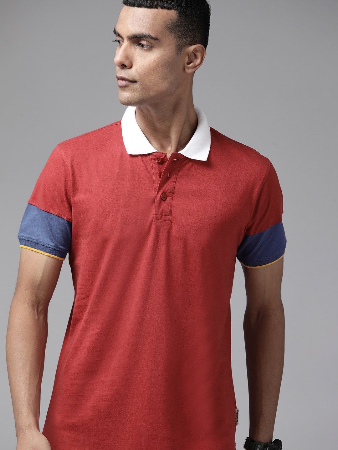 

Roadster Men Red Polo Collar Pure Cotton T-shirt