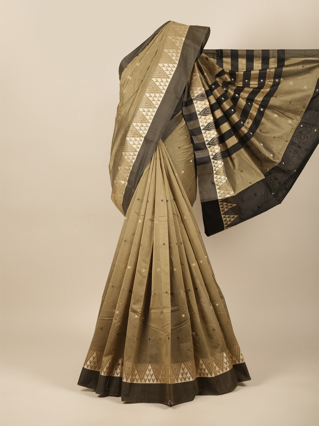 

Pothys Beige & Gold-Toned Ethnic Motifs Saree