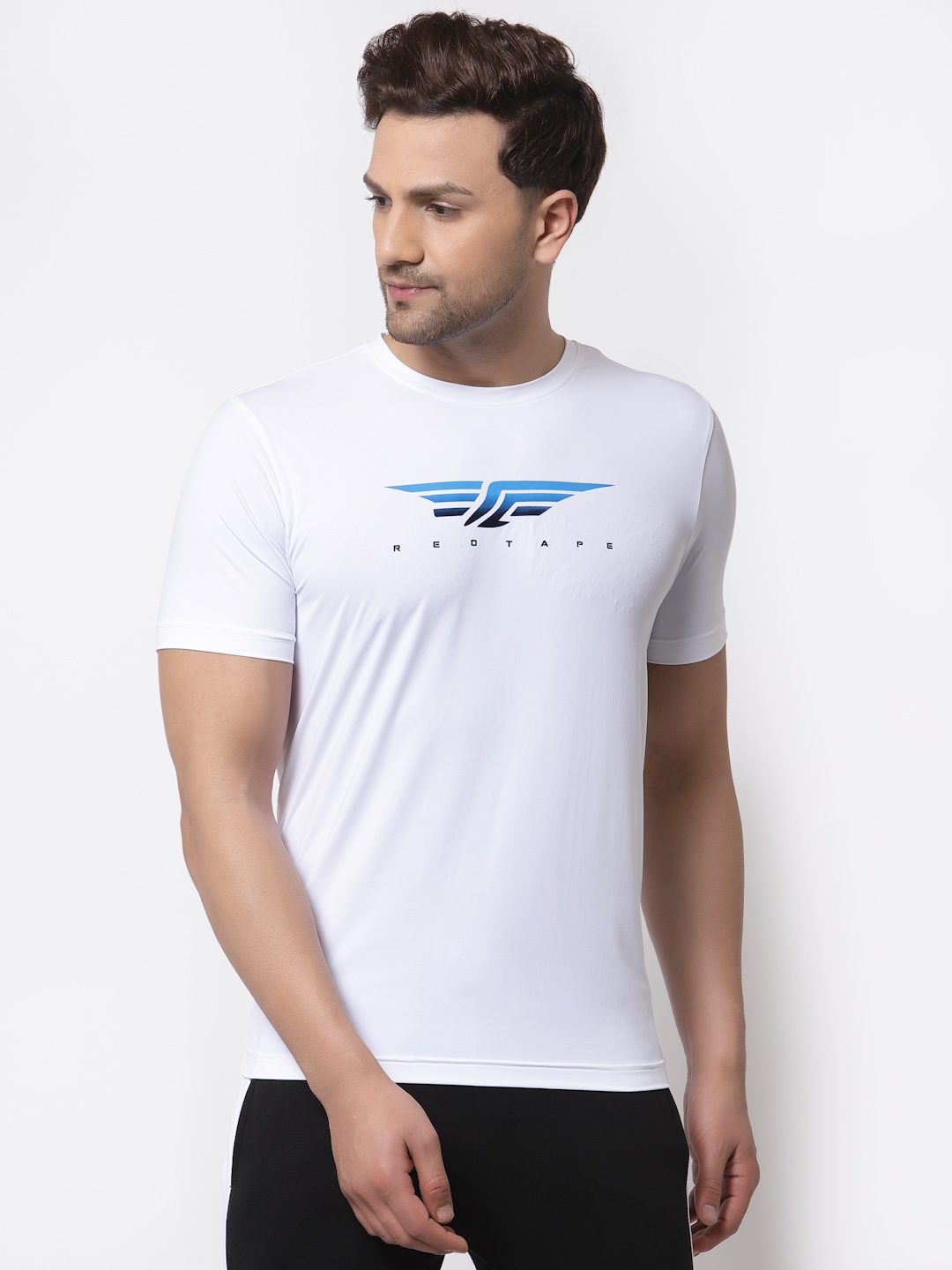 

Red Tape Men White Typography Printed Training or Gym T-shirt