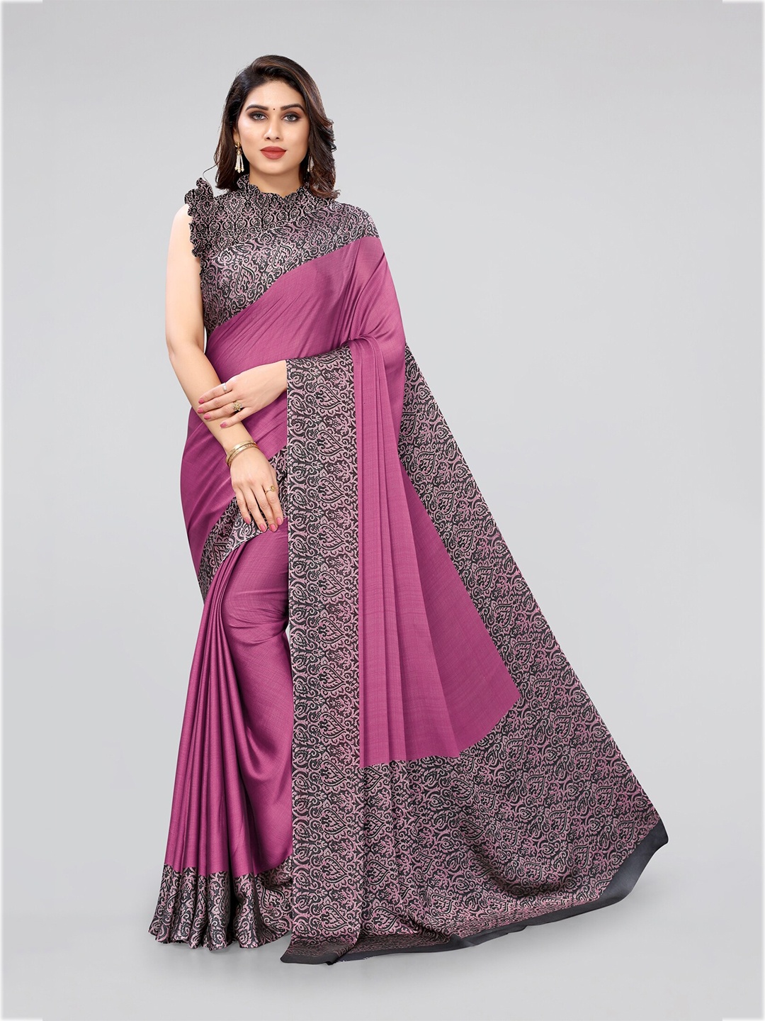 

KALINI Pink & Black Printed Chiffon Saree