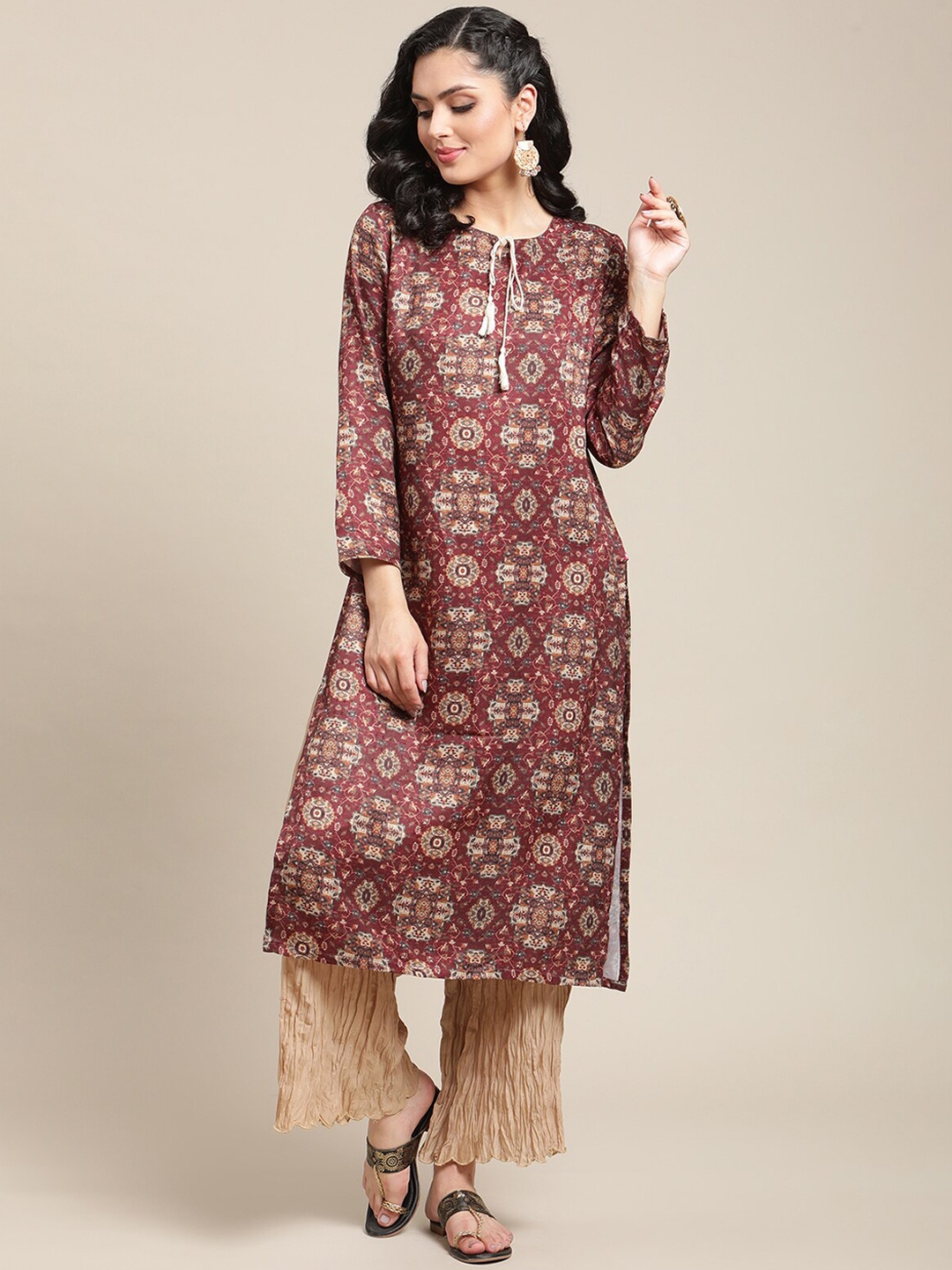 

Varanga Ethnic Motif Printed Long Sleeves Winter Straight Kurta, Brown