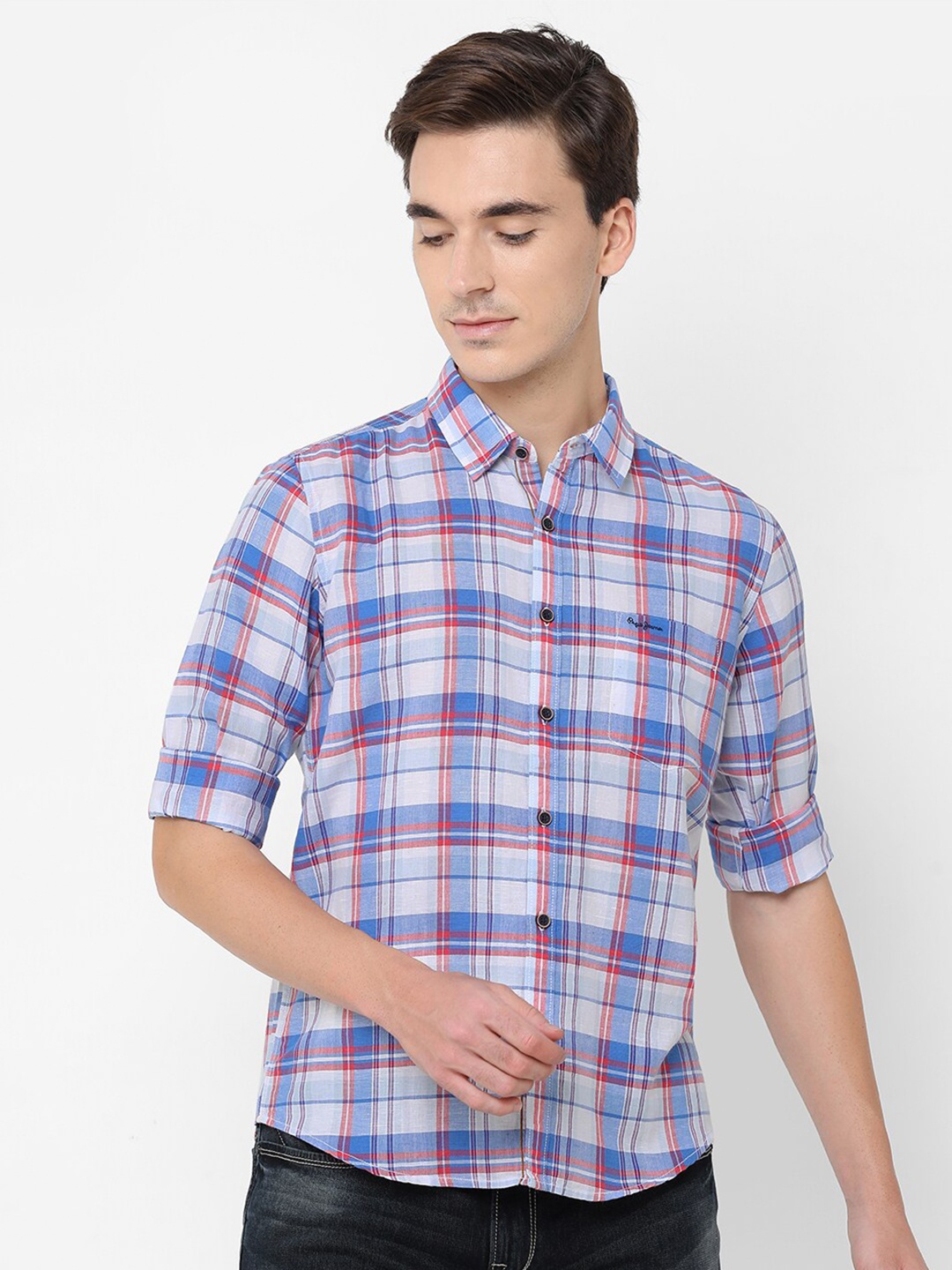 

Pepe Jeans Men White & Blue Tartan Checked Cotton Linen Casual Shirt