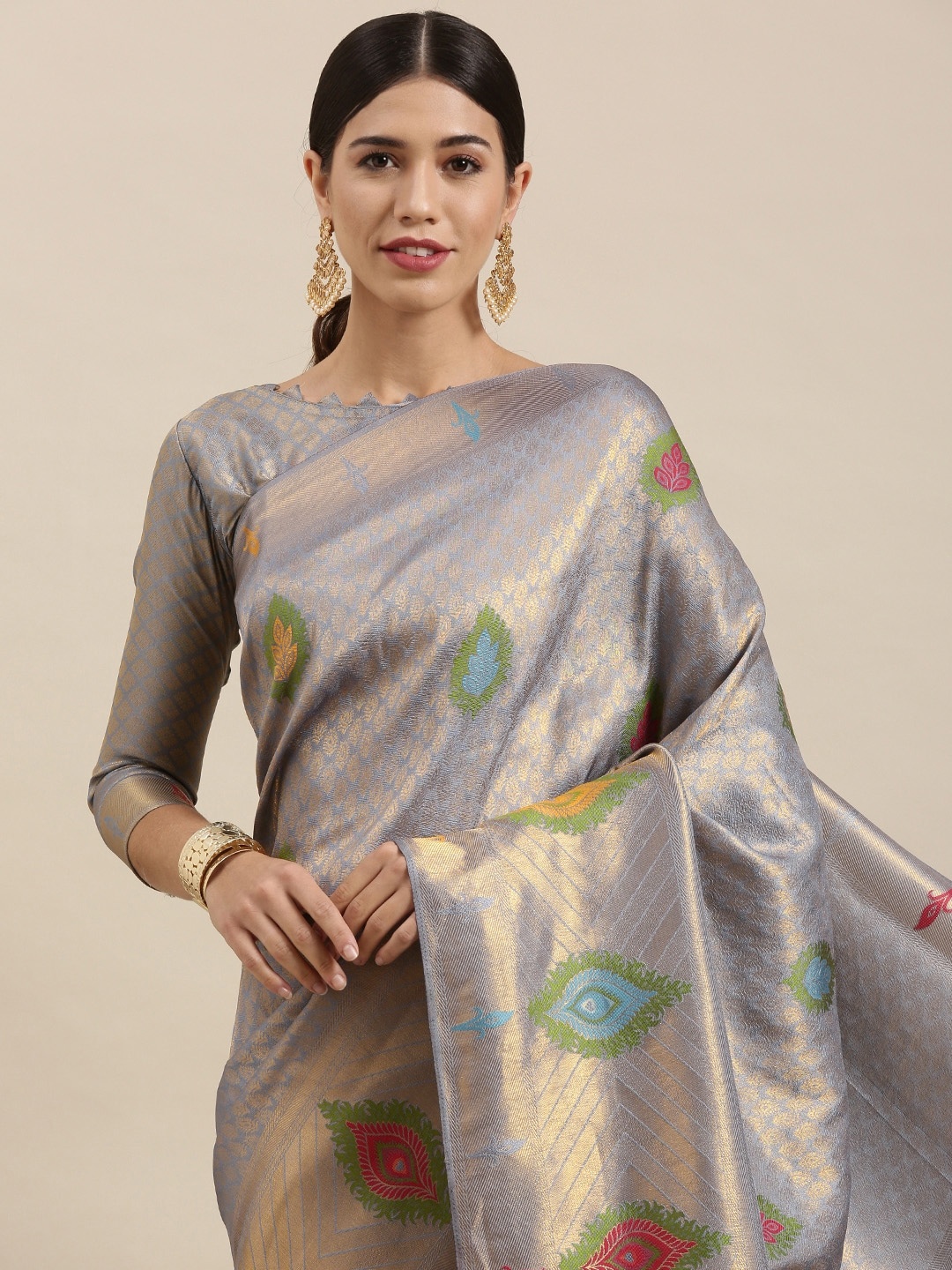 

Mitera Grey & Gold Floral Zari Silk Blend Saree