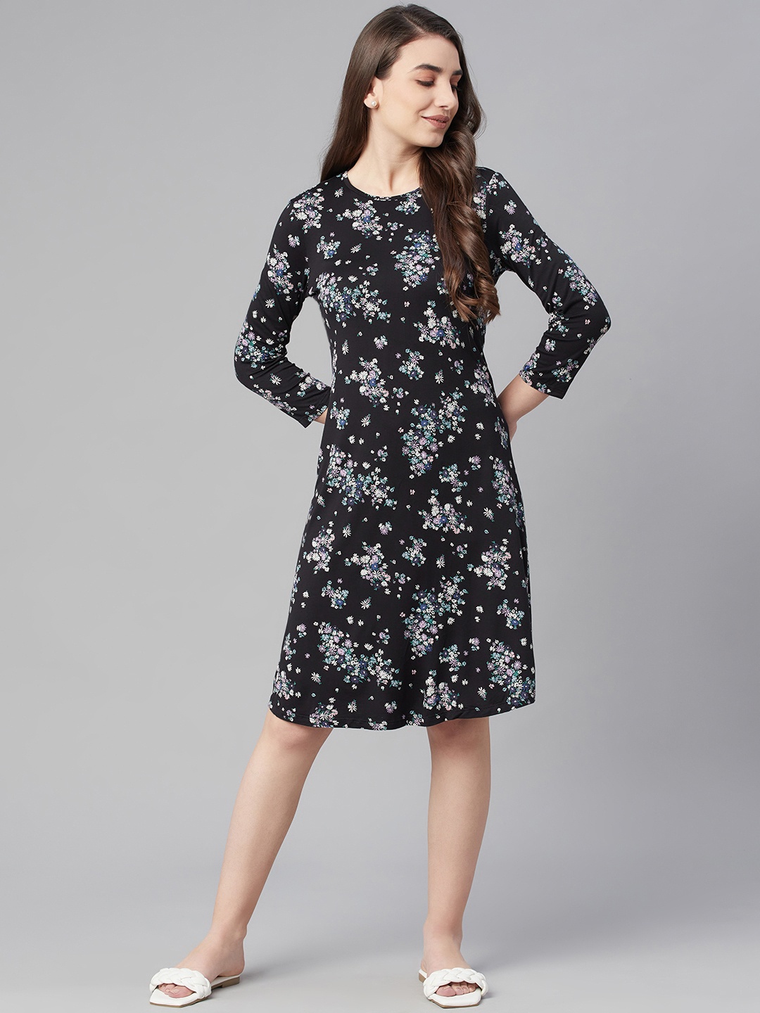 

Marks & Spencer Women Black & White Floral Printed A-Line Jersey Dress