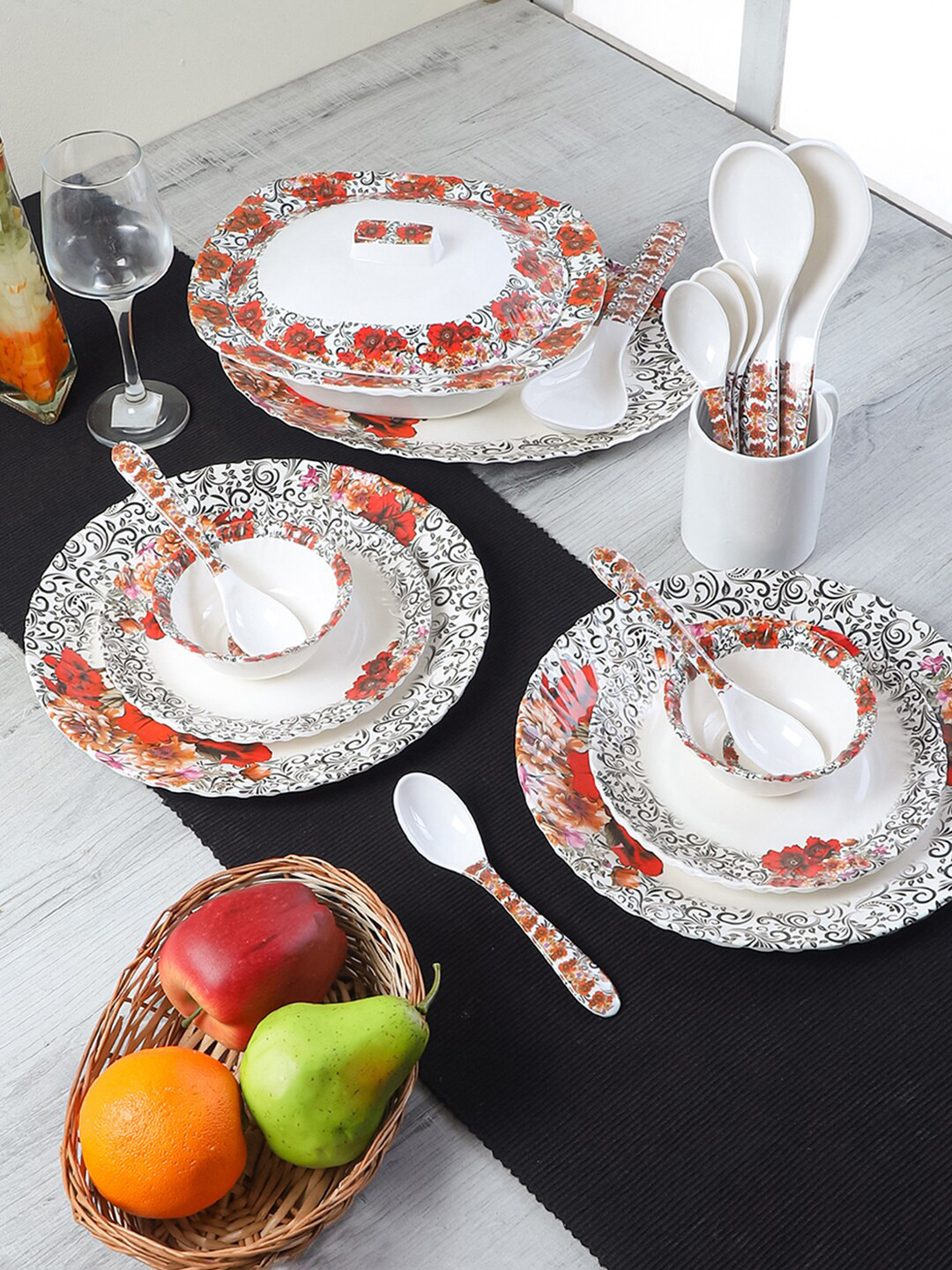 

CDI White & Red Set of 40 Pieces Floral Printed Melamine Glossy Dinner Set