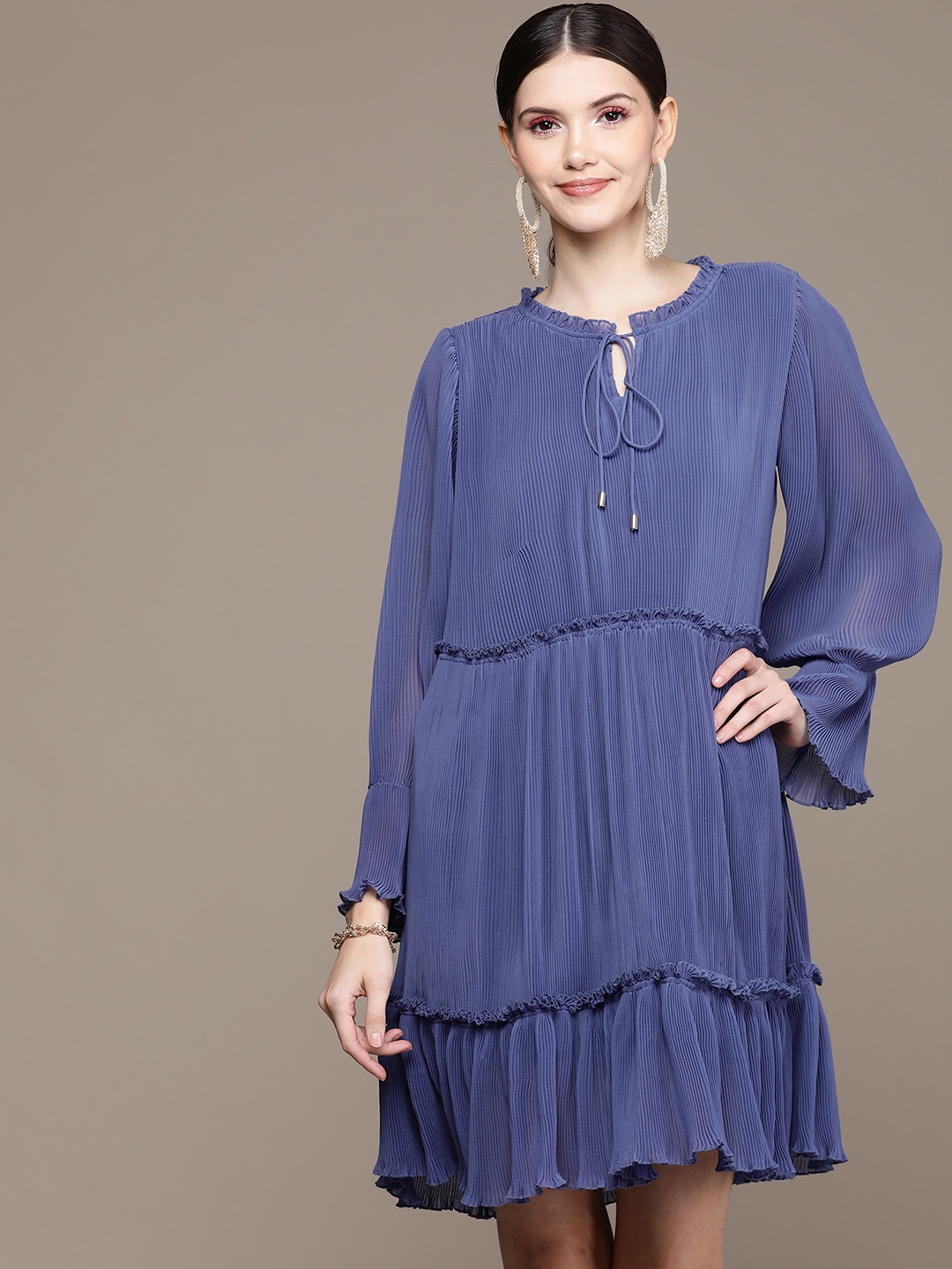 

Label Ritu Kumar Blue Tie-Up Neck Chiffon Sheath Dress
