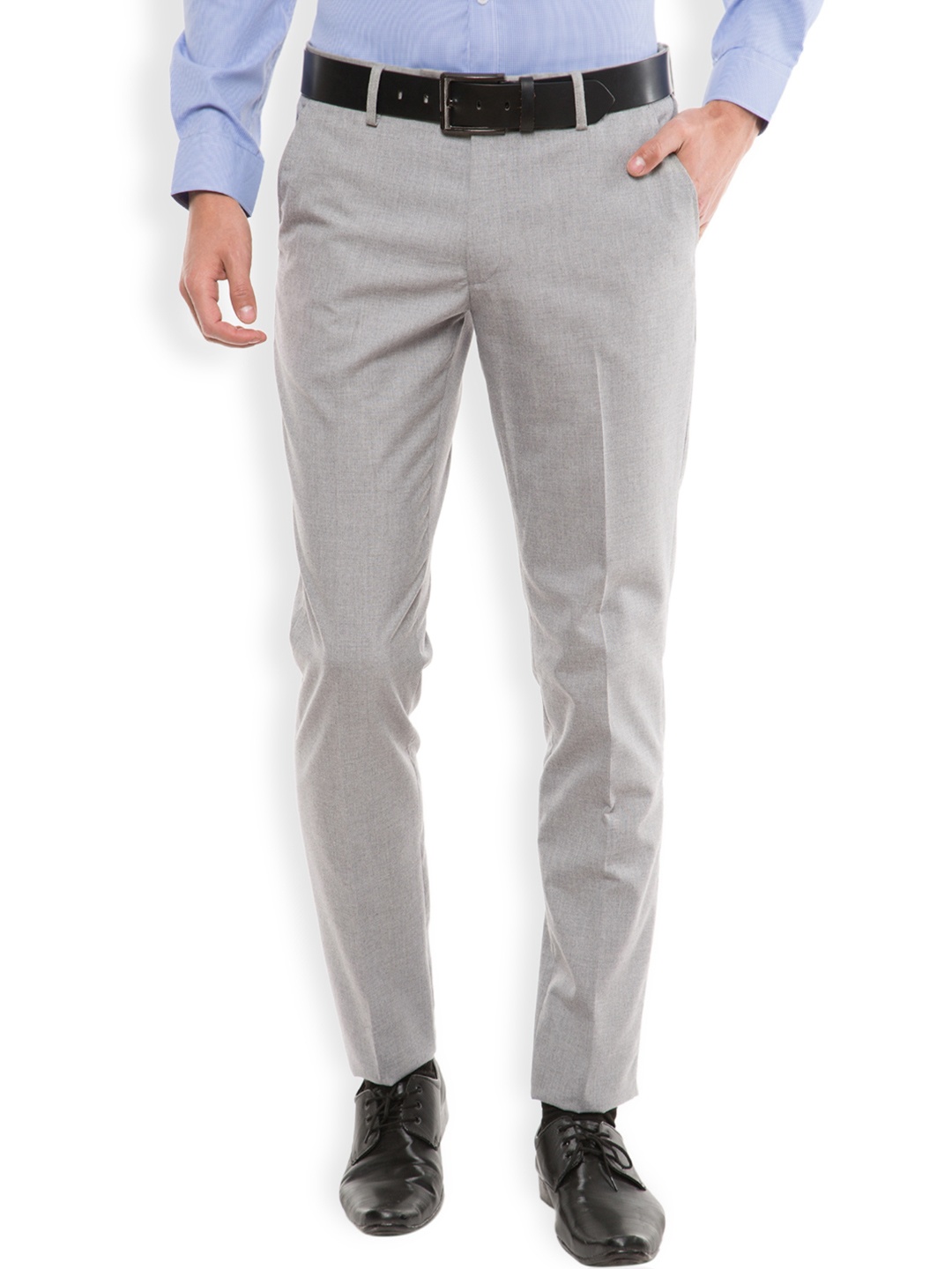 

Black coffee Men Grey Solid Slim Fit Flat-Front Trousers
