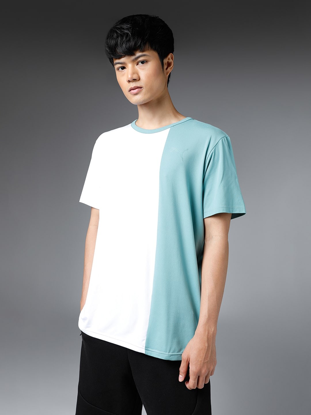 

Puma Men White & Blue Colourblocked dryCELL Cloudspun Training or Gym T-shirt