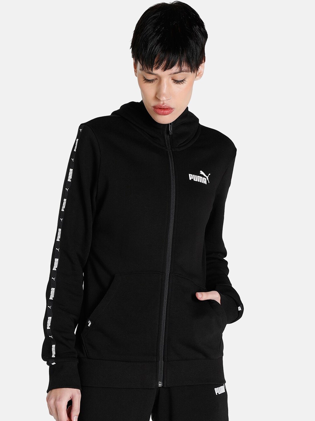 

Puma Woman Black Bomber Sustainable Regular Fit Jacket