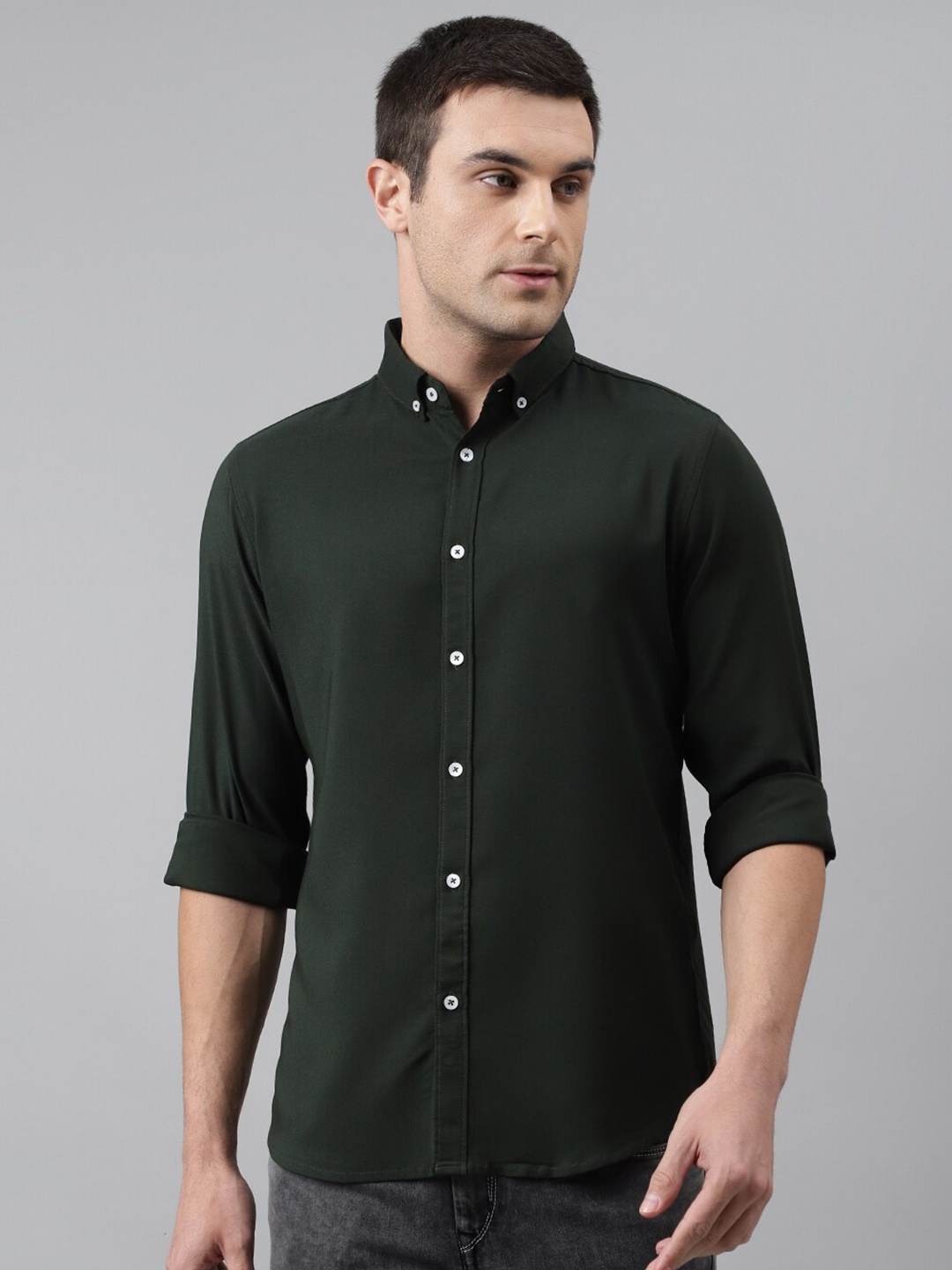 

Dennis Lingo Men Green Comfort Slim Fit Casual Shirt