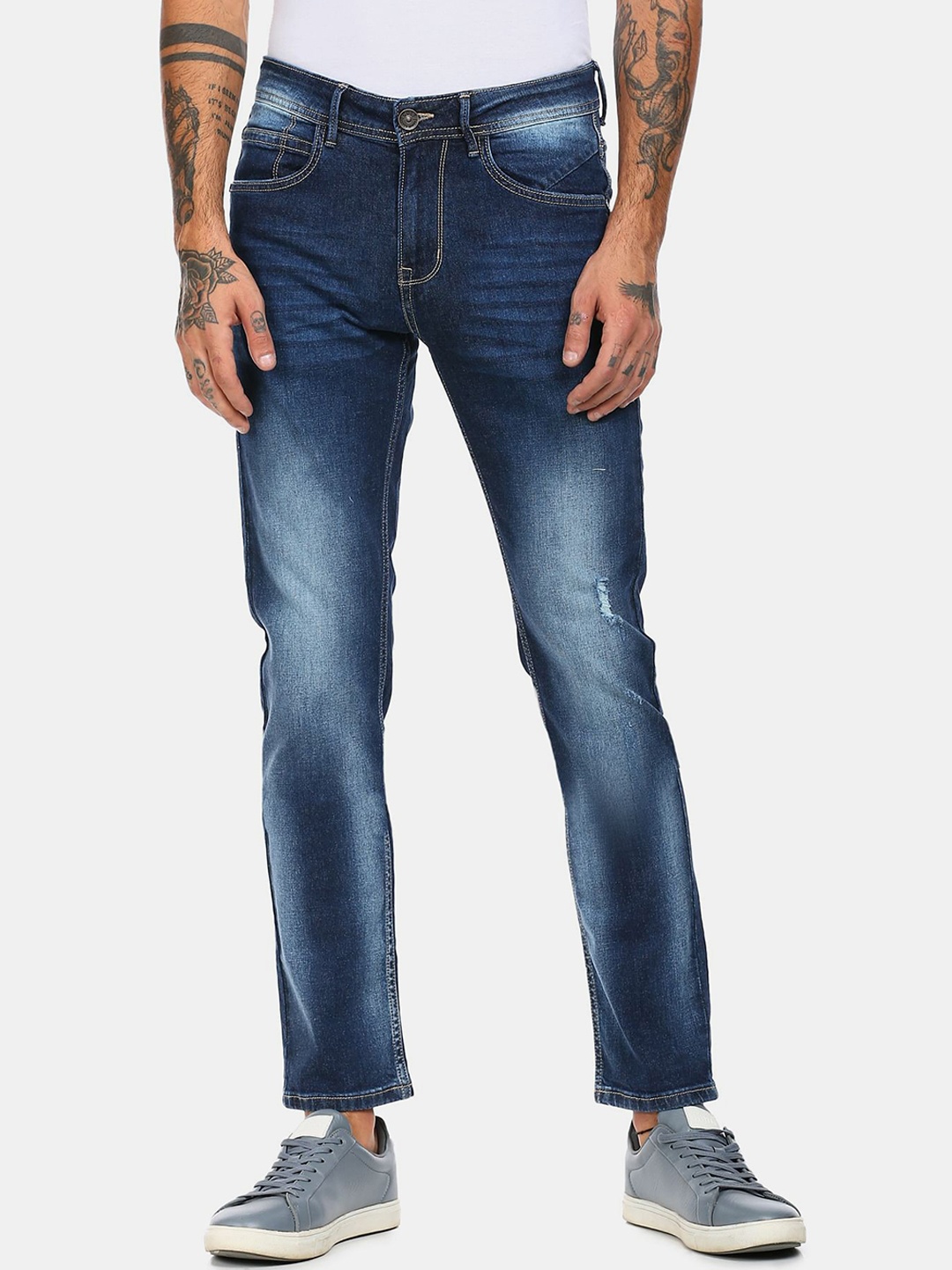 

Colt Men Blue Slim Fit Heavy Fade Jeans