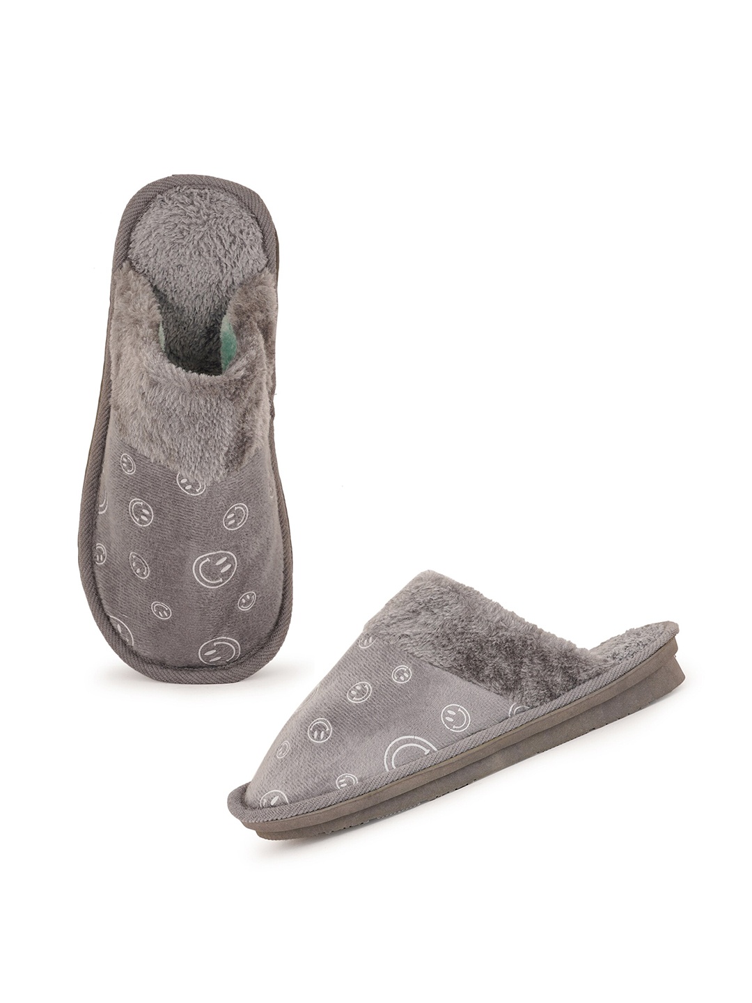 

Walkfree Men Grey & White Printed Slip-On Flip Flops