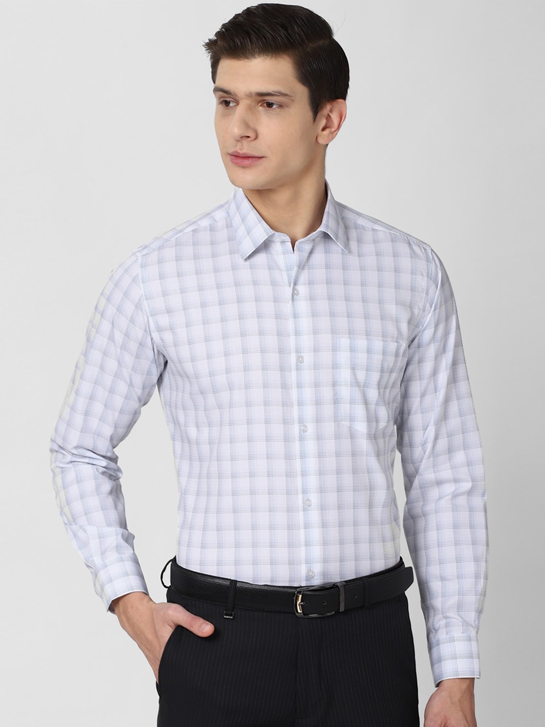 

Van Heusen Men White Checked Regular Fit Cotton Formal Shirt