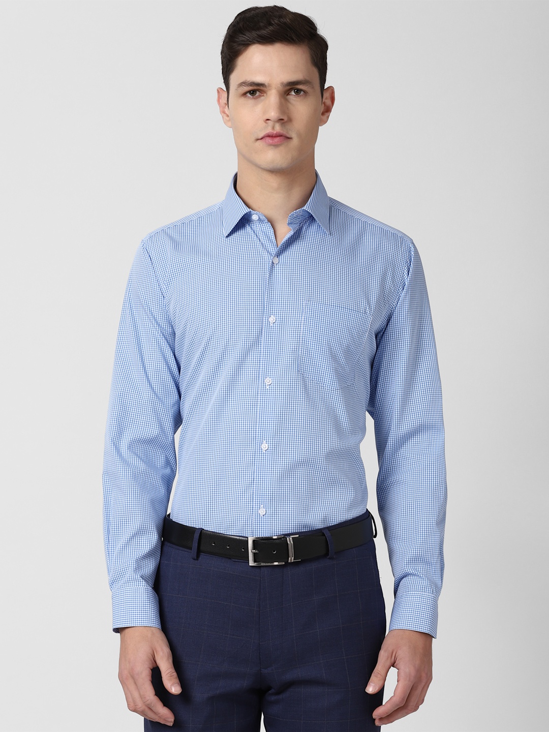 

Van Heusen Men Blue Checked Regular Fit Cotton Formal Shirt