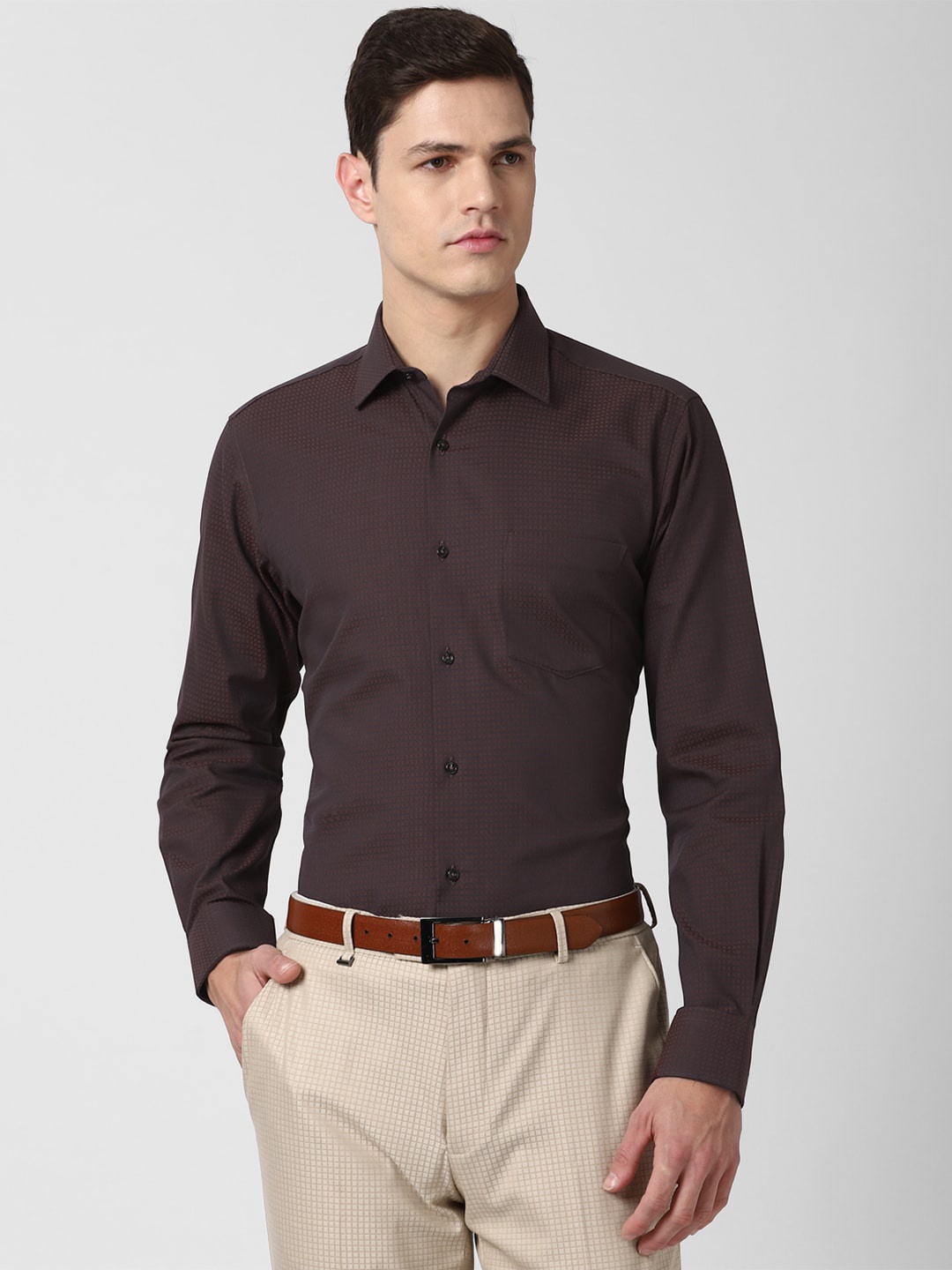 

Van Heusen Men Brown Regular Fit Textured Cotton Formal Shirt