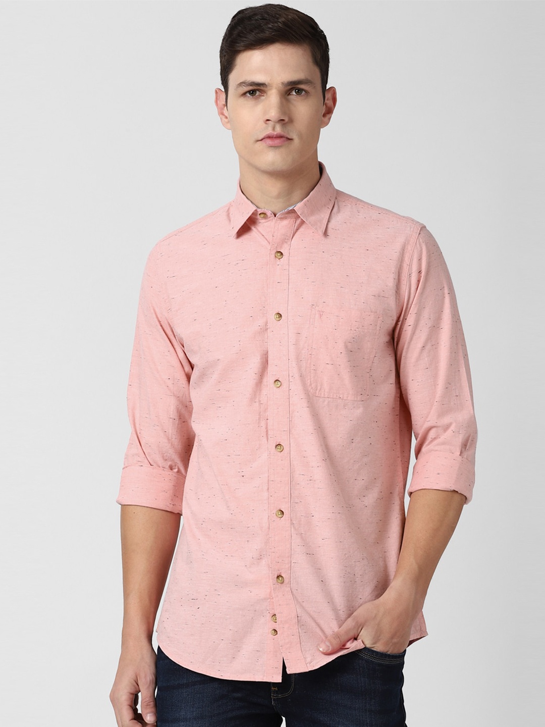 

Van Heusen Sport Men Peach-Coloured Cotton Slim Fit Casual Shirt