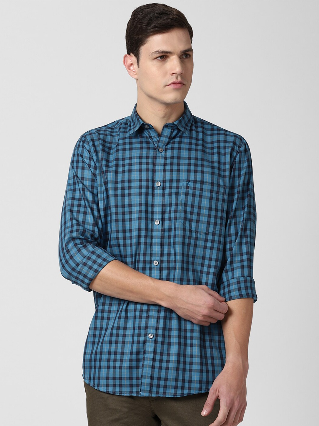 

Van Heusen Sport Men Blue Slim Fit Tartan Checked Casual Shirt