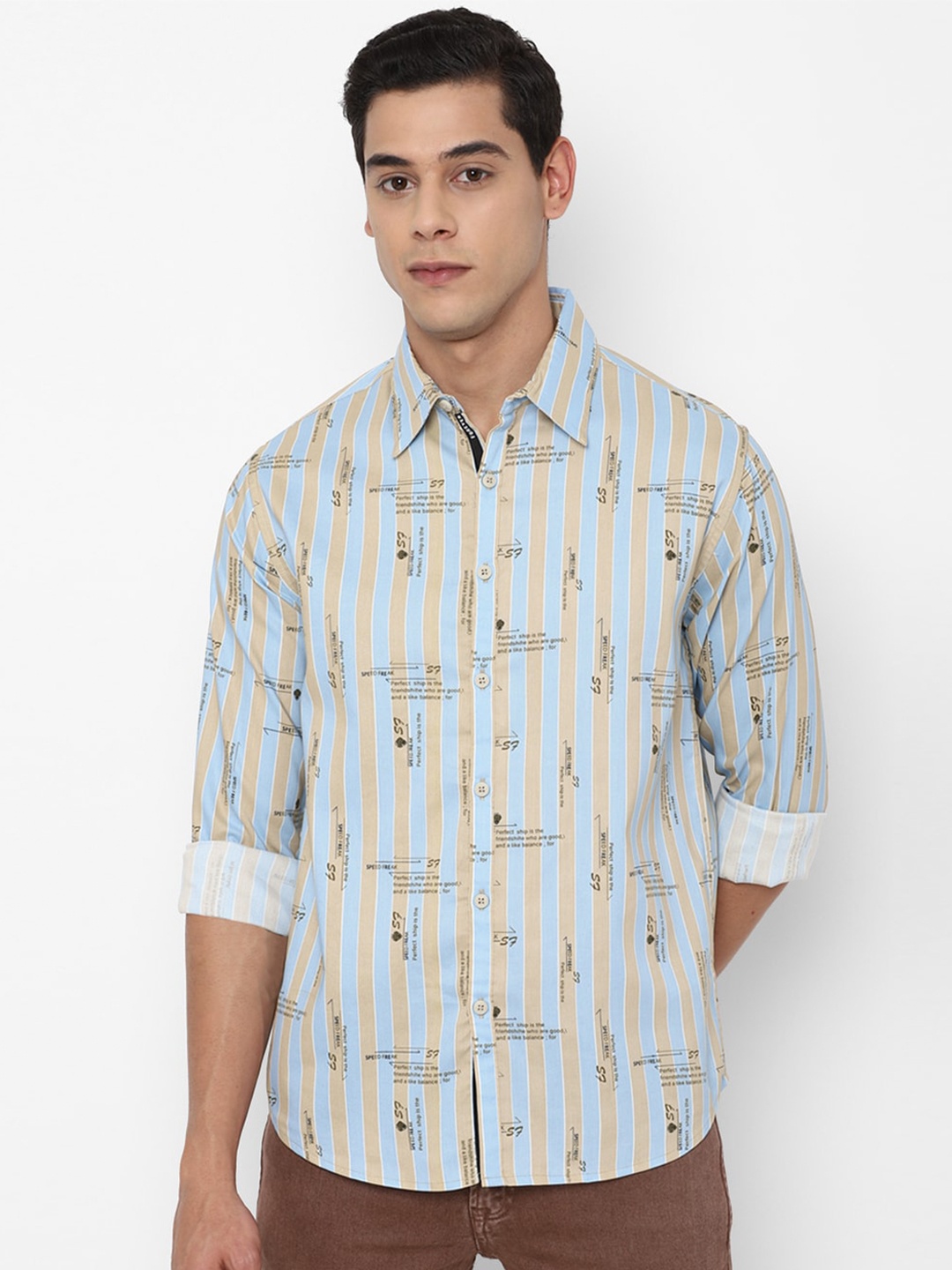 

FOREVER 21 Men Blue Printed Cotton Regular Fit Casual Shirt