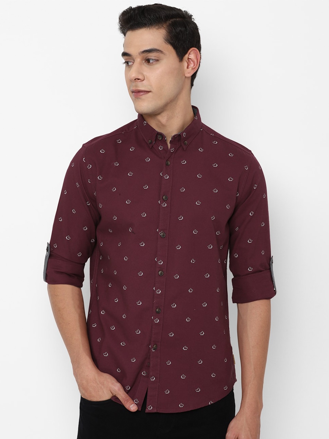 

FOREVER 21 Men Maroon Printed Casual Shirt