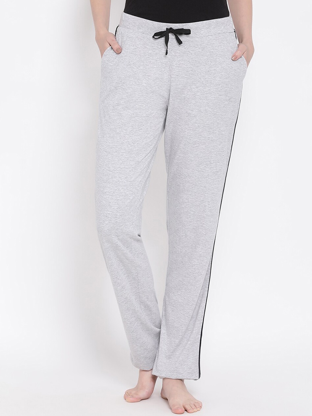 

Kanvin Women Grey Melange Solid Pure Cotton Lounge Pants
