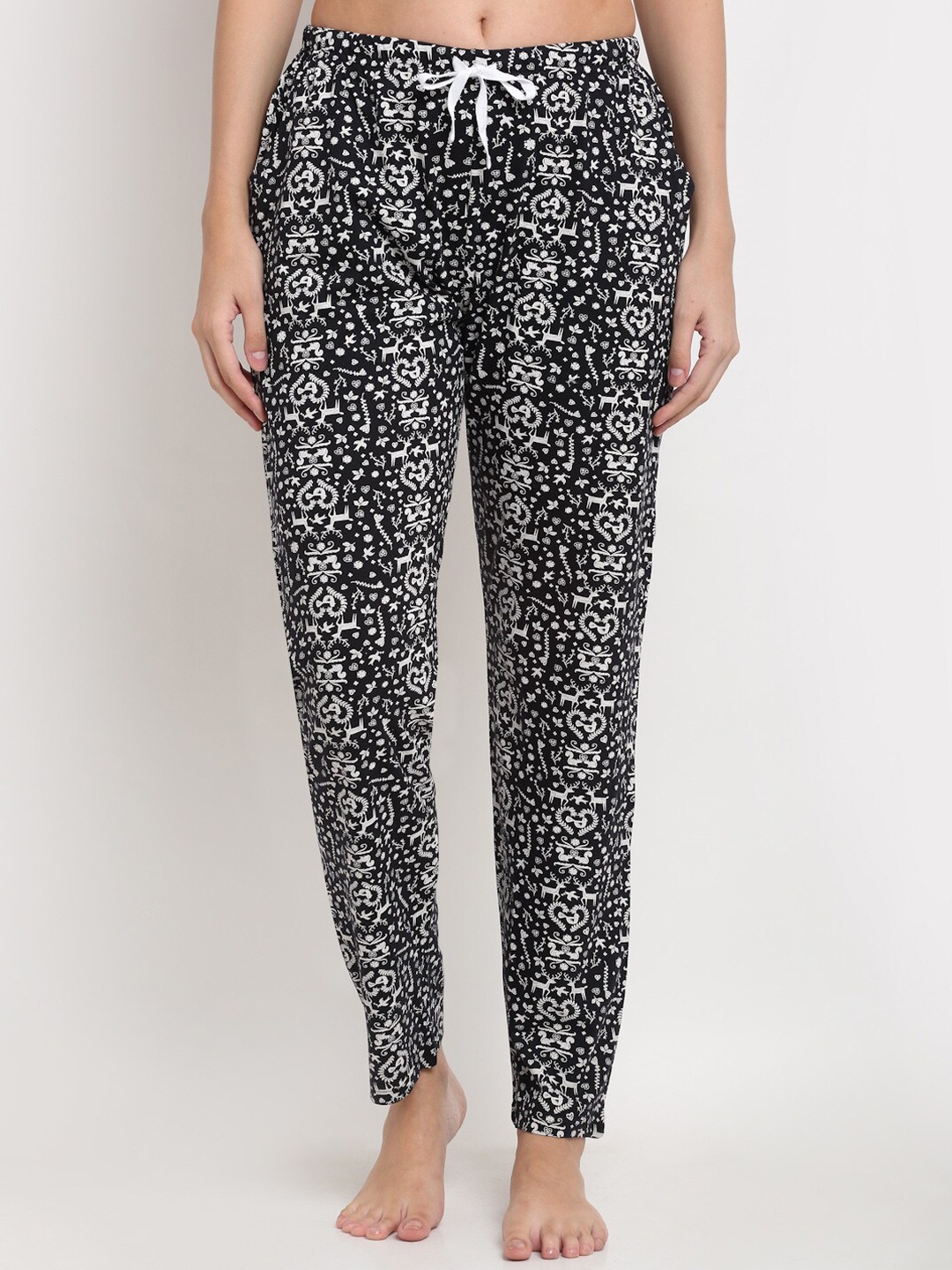 

Kanvin Women Black & White Printed Pure Cotton Lounge Pants