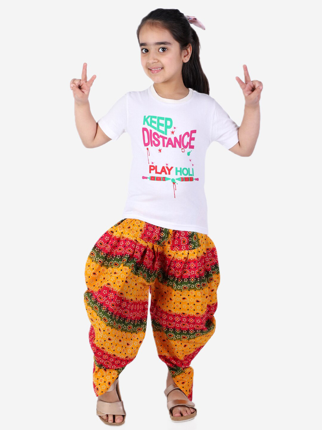 

BownBee Girls White & Yellow Cotton Half Sleeve T Shirt with Dhoti Pants