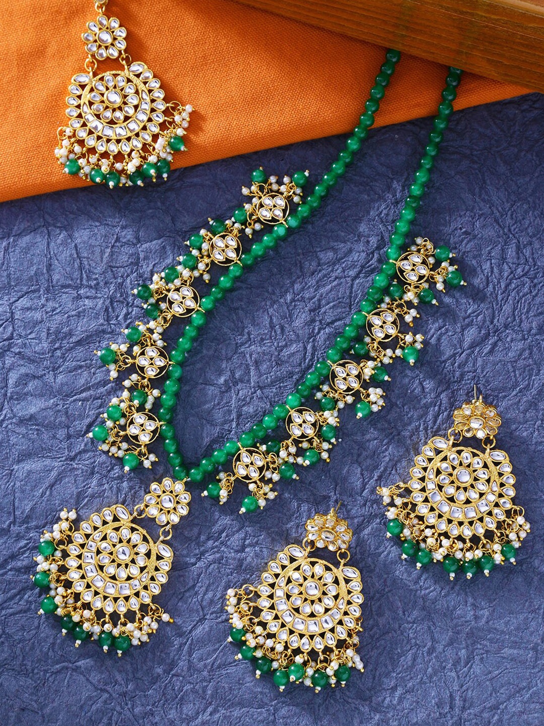 

LIVE EVIL Green & Gold-Toned Gold-Plated Necklace With Earrings