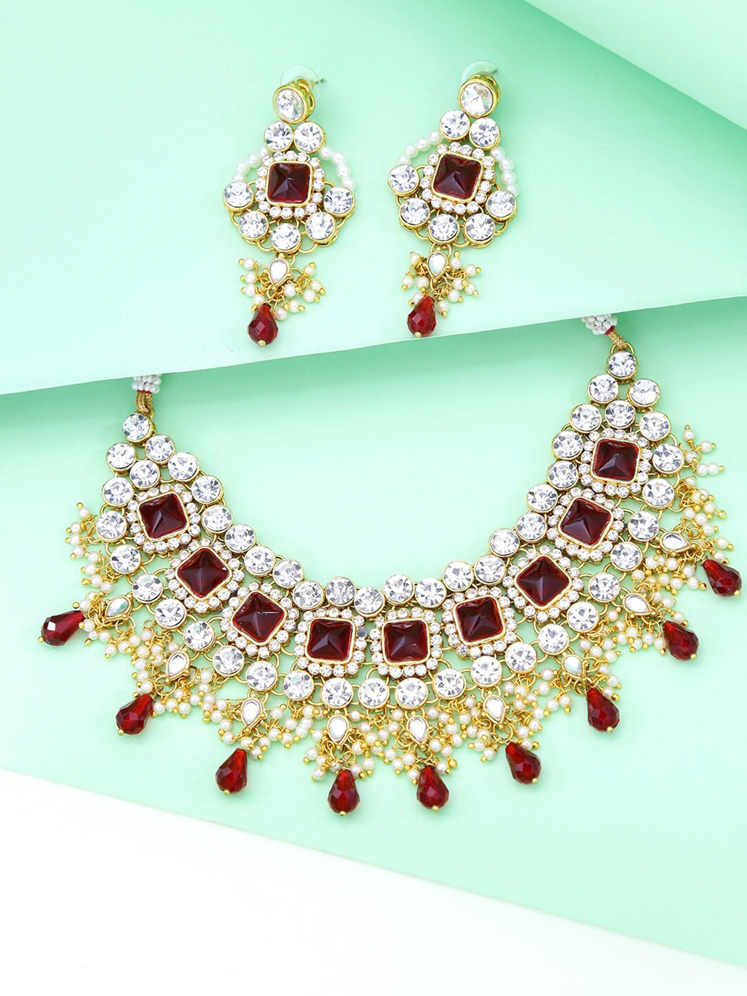 

LIVE EVIL Maroon & White Gold-Plated Necklace With Earrings