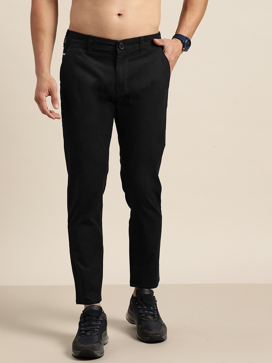

Moda Rapido Men Black Solid Slim Fit Chinos