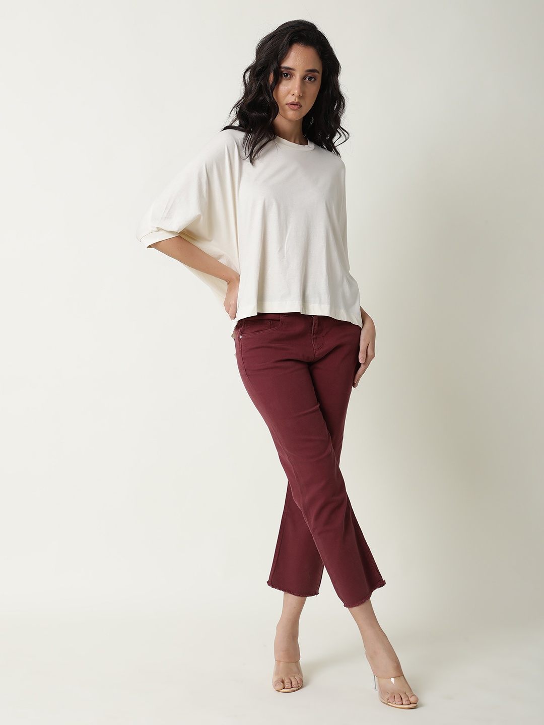 

RAREISM Woman Off White Drop-Shoulder Sleeves Pure Cotton Raw Edge T-shirt