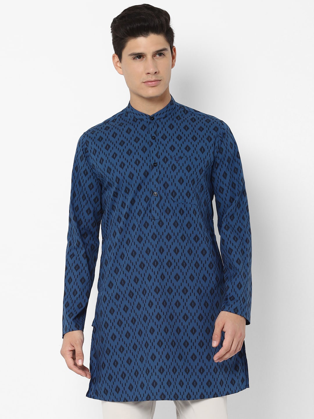 

Allen Solly Men Blue Printed Casual Shirt