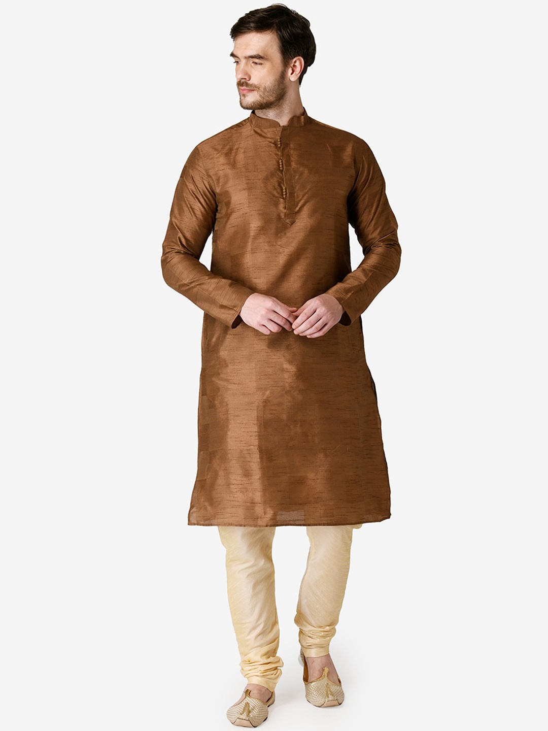 

TABARD Men Brown Silk Blend Solid Kurta with Churidar