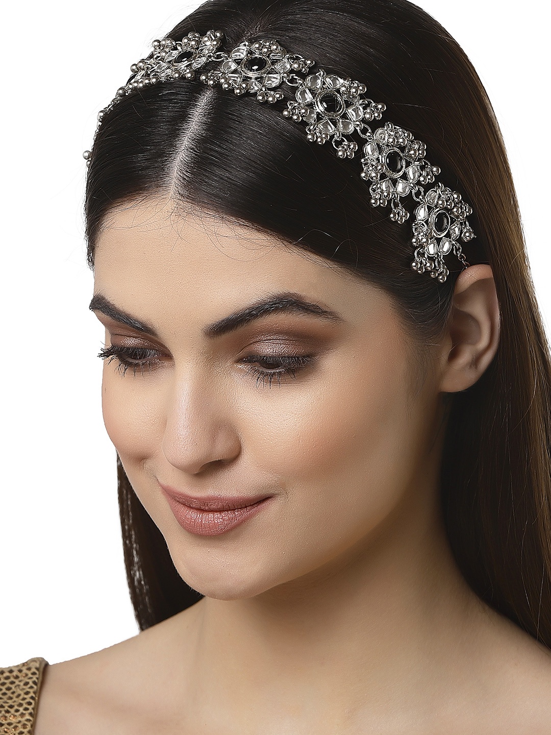 

KARATCART Women Black & White Embellished Handcrafted Hairband