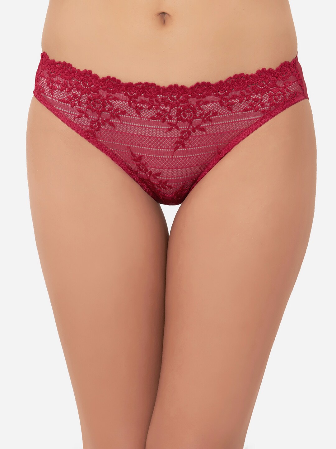 

Wacoal Women Red Self Design Low Rise Lace Bikini