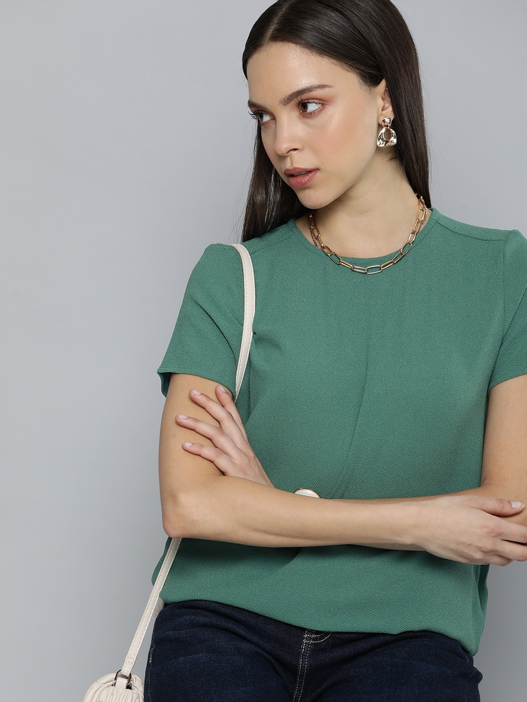 

Chemistry Green Solid Round Neck Regular Top
