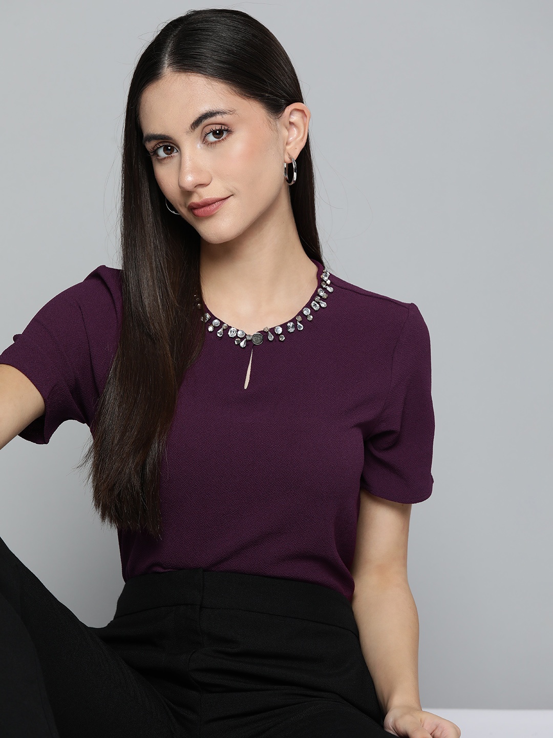 

Chemistry Burgundy Solid Jewel Neck Top