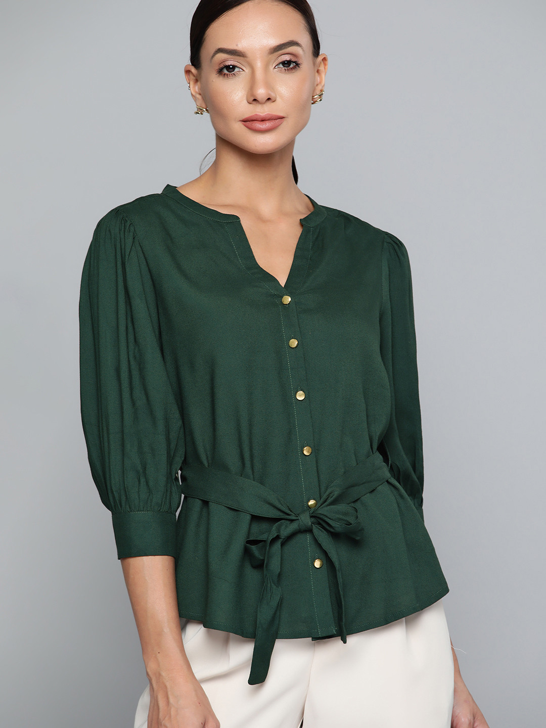 

Chemistry Green Mandarin Collar Regular Top