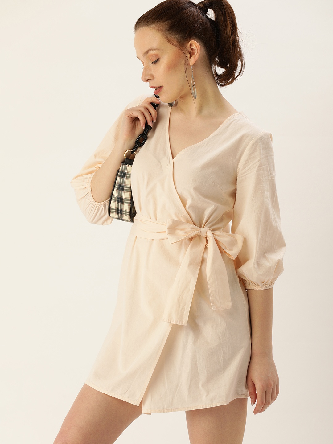 

FOREVER 21 Off-White Solid Pure Cotton Mini Wrap Dress