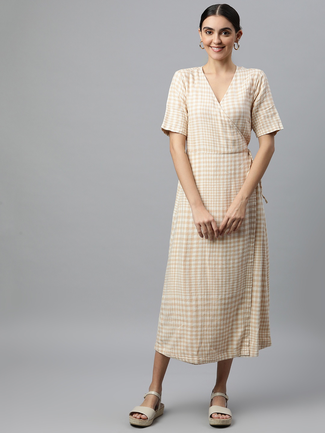 

Marks & Spencer White & Beige Checked Linen Midi Dress