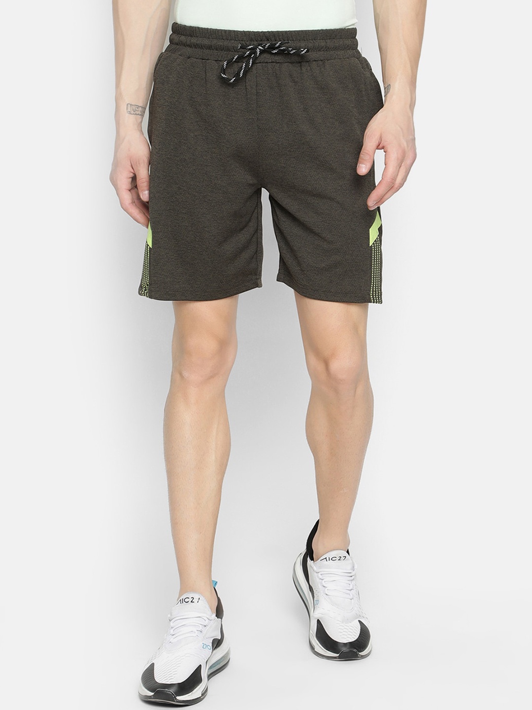 

V2 Value & Variety Men Olive Green Solid Sports Shorts
