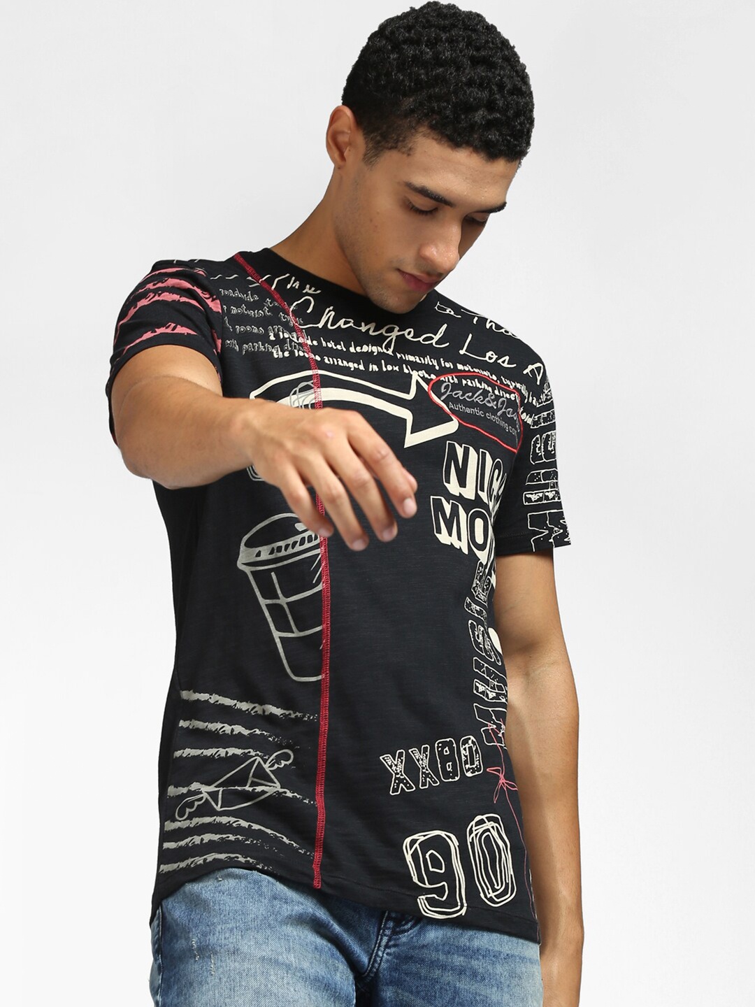 

Jack & Jones Men Black & Off White Typography Printed Cotton T-shirt