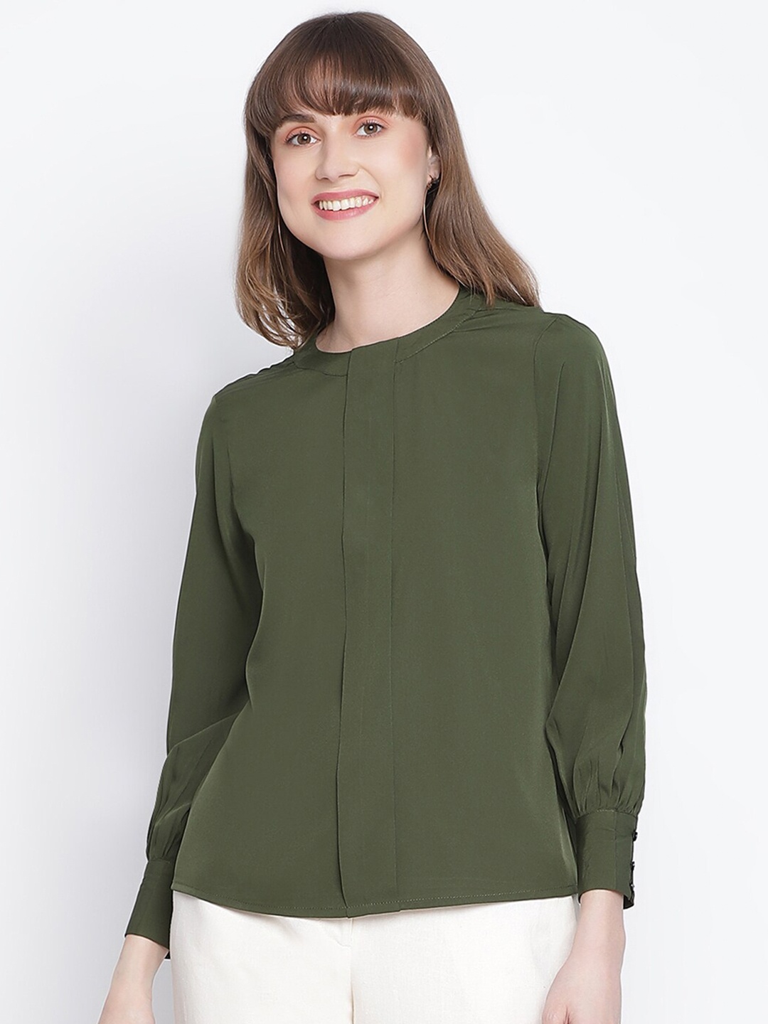 

DRAAX Fashions Green Long Sleeves Front Pleat Top