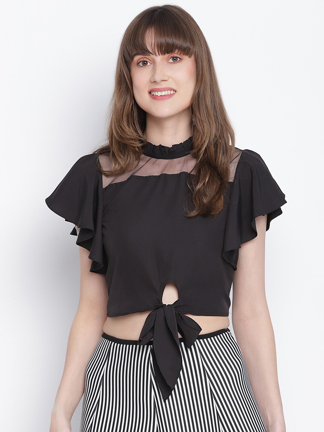 

DRAAX Fashions Women Black Solid Knotted Crop Top