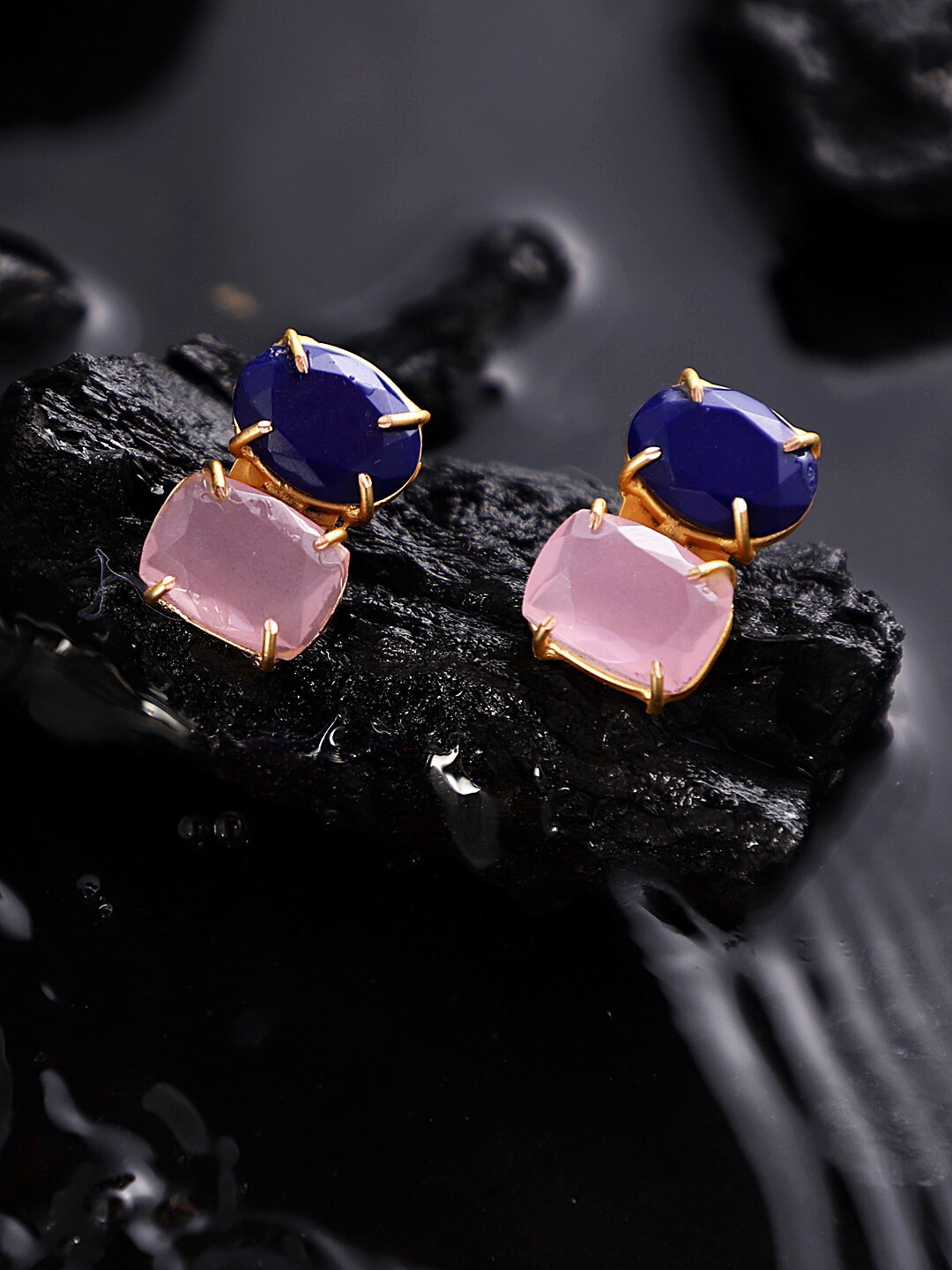

XAGO Pink & Navy Blue Contemporary Studs Earrings