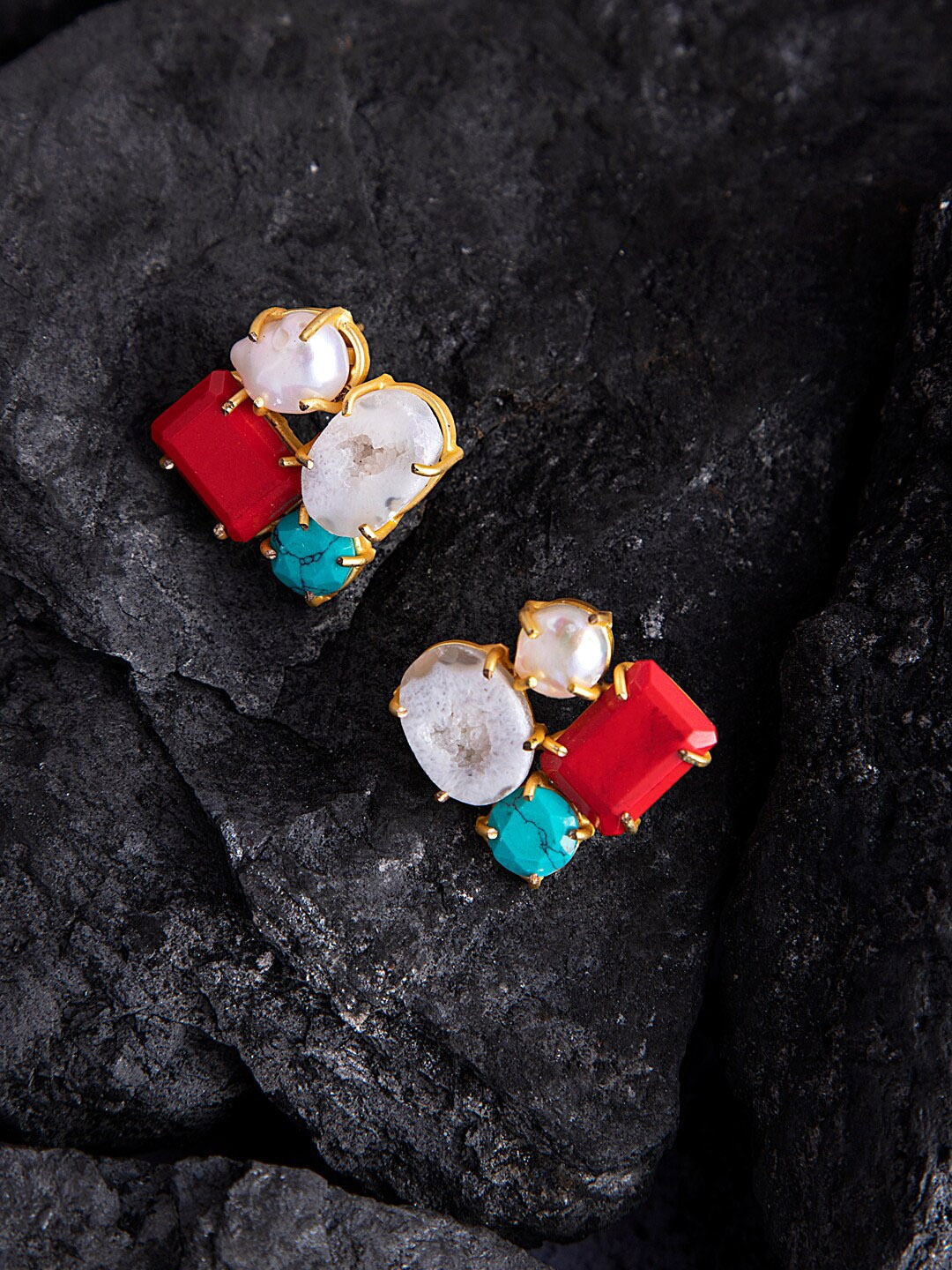 

XAGO Women Orange & Blue Contemporary Studs Earrings