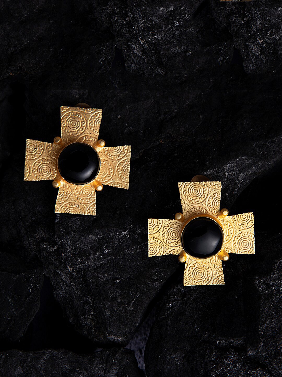 

XAGO Women Black & Gold-Toned Contemporary Drop Earrings