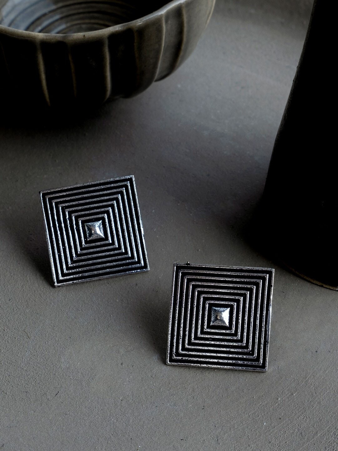 

Infuzze Silver-Toned Square Studs Earrings